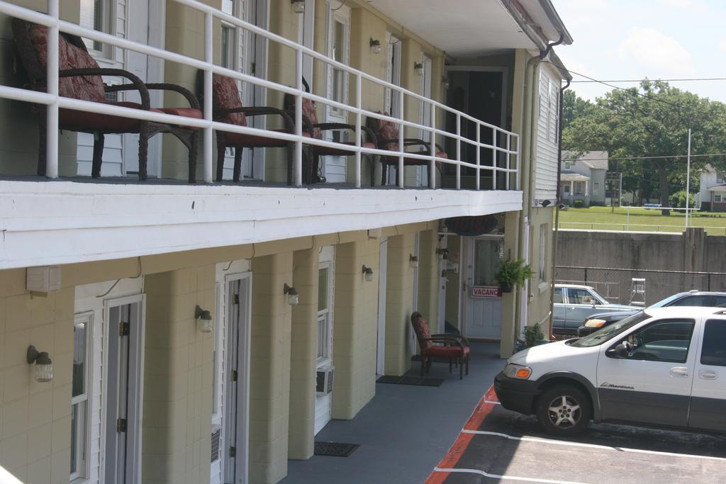 Fountain Inn Van Wert Exterior foto