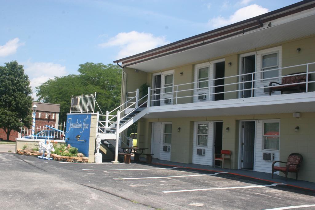 Fountain Inn Van Wert Exterior foto