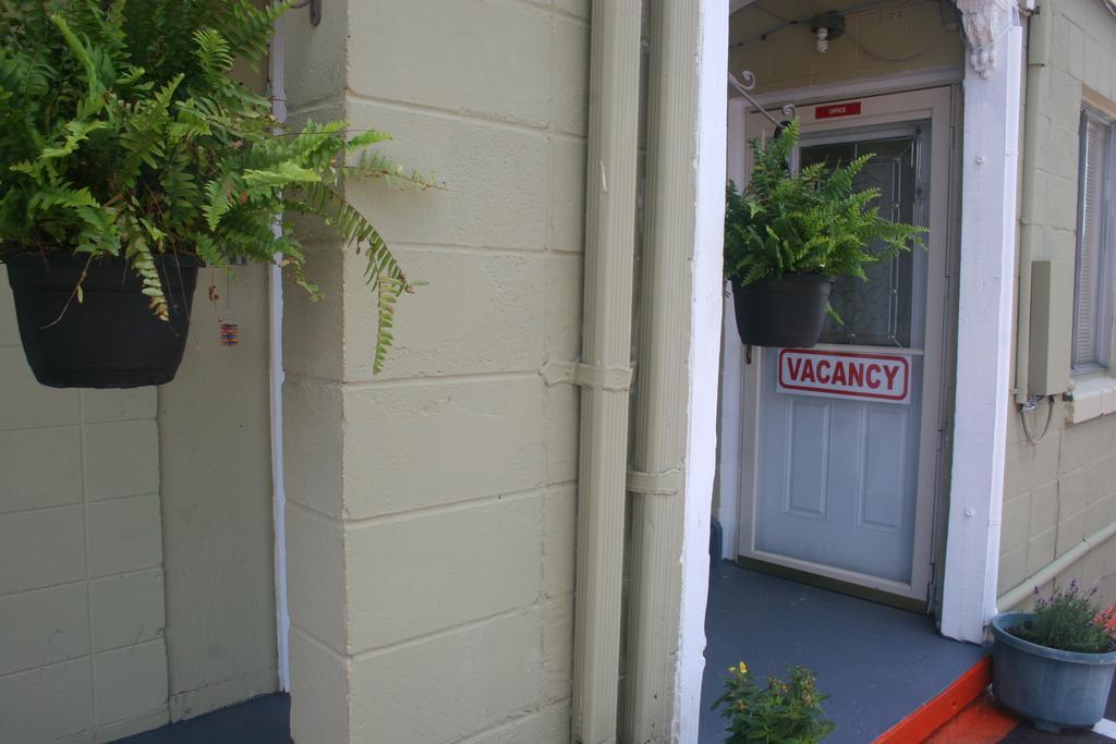 Fountain Inn Van Wert Exterior foto