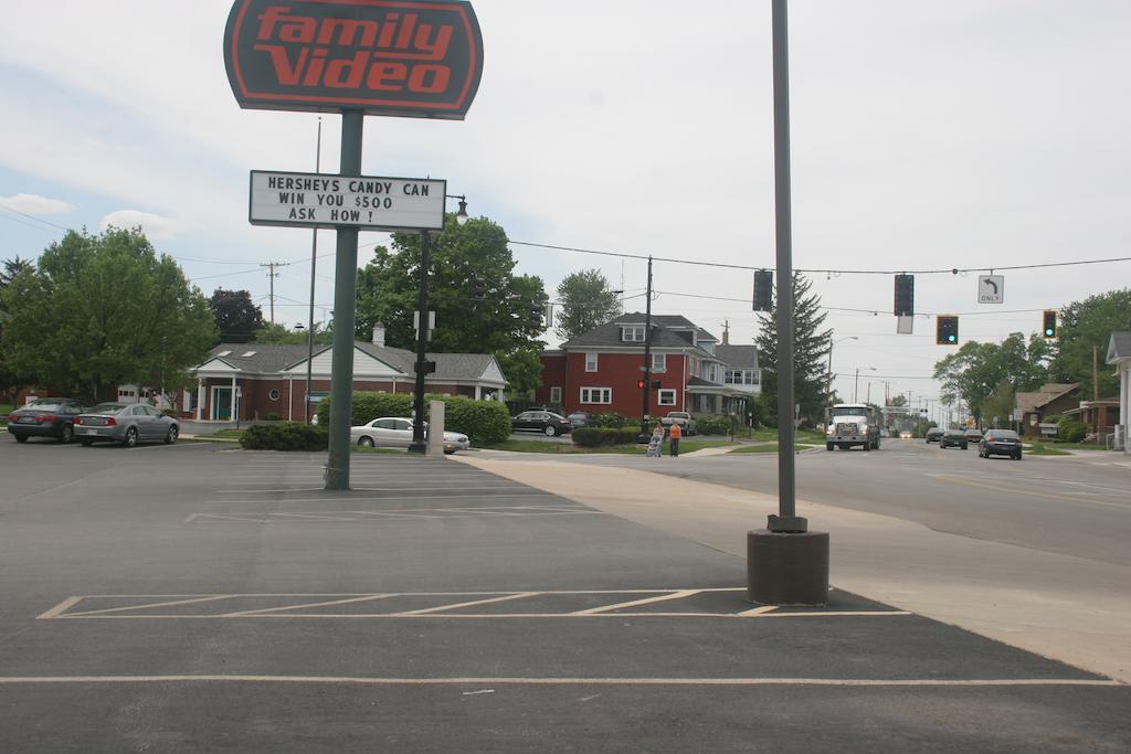 Fountain Inn Van Wert Exterior foto